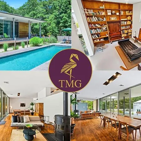Villa Spectrum Luxury Villa With Pool & Outdoor Shower In East Hampton